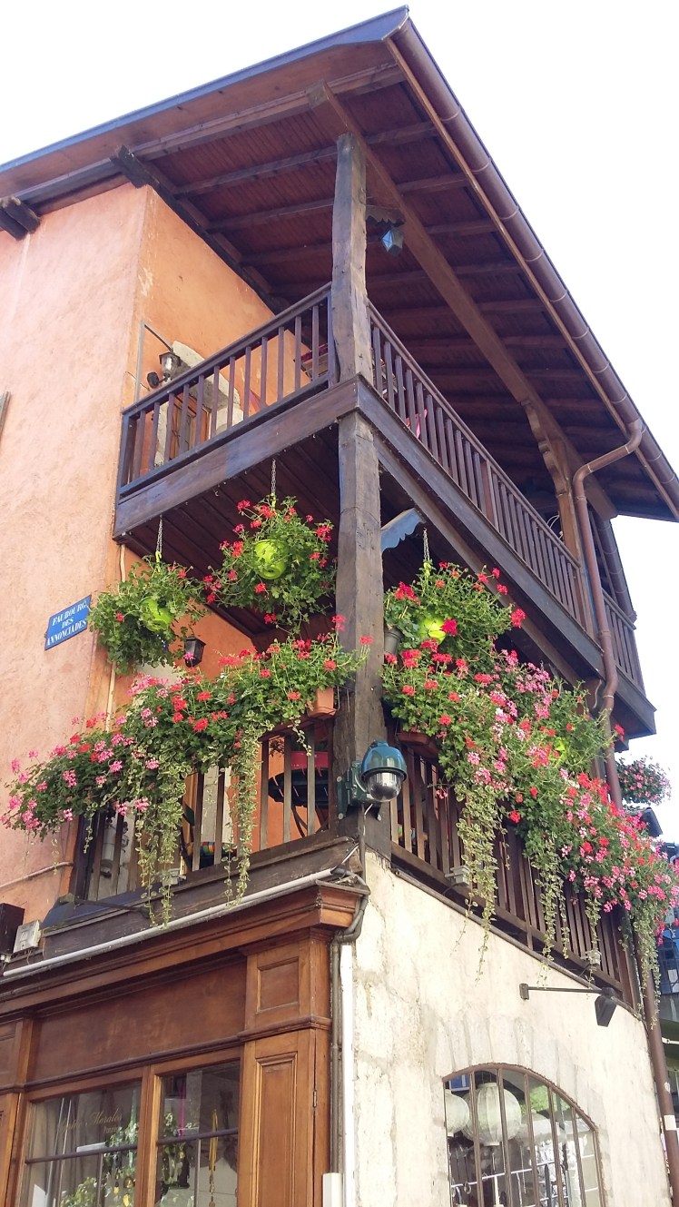 balcon-annecy.jpeg