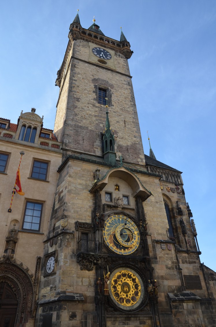 horloge-astronomique-prague.jpg