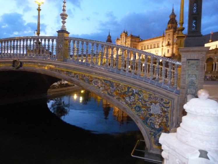 plaza-de-espagna-seville.jpg