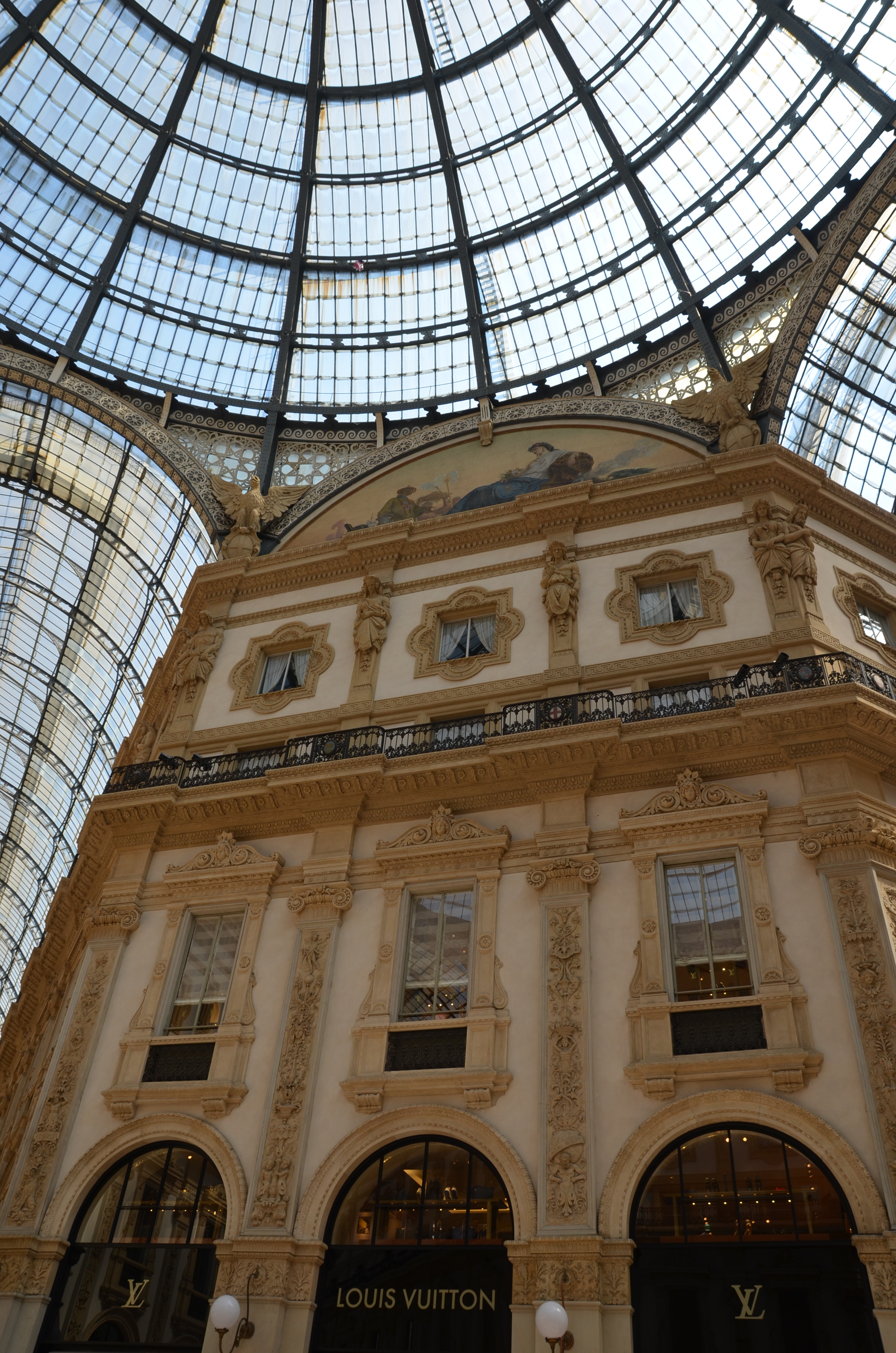 galleria-vittorio-emanuele-milano.jpg